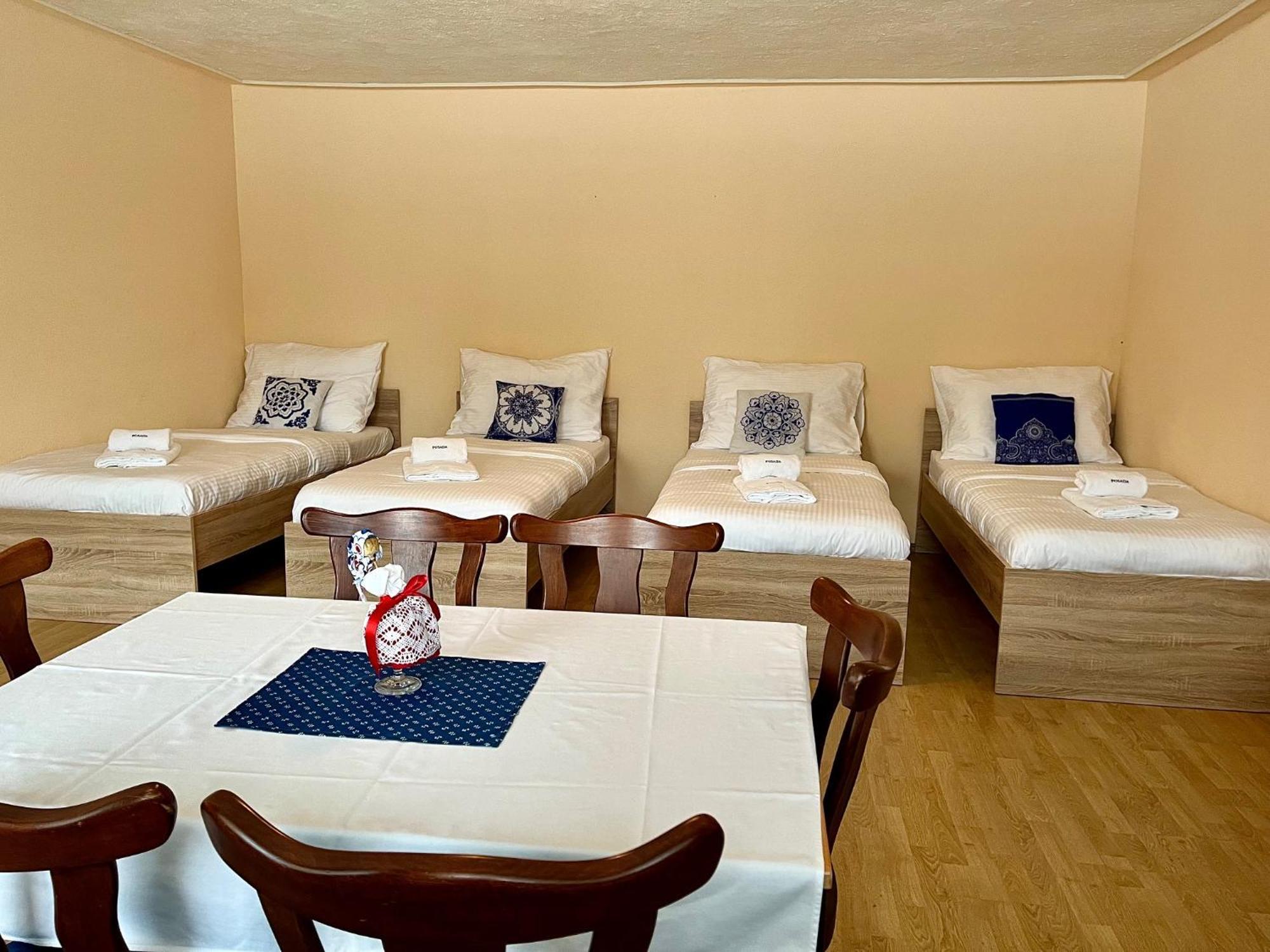 Penzion Posada Podivin Extérieur photo